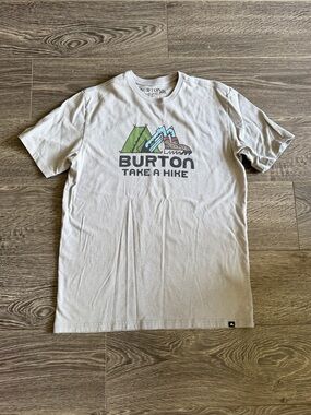 Burton Men's 'Take A Hike' Graphic Tee - Light Gray with Green & Blue Print